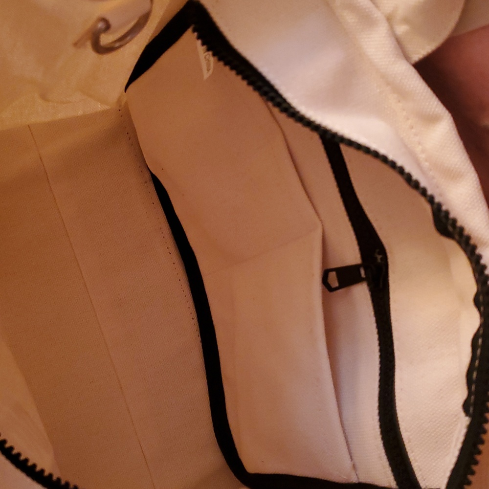 Cream Tote Bag with Patterned Strap - Picture 5 of 8